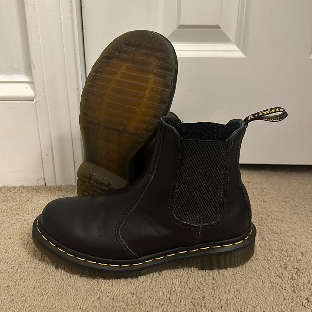 Dr. Martens Chelsea Boot